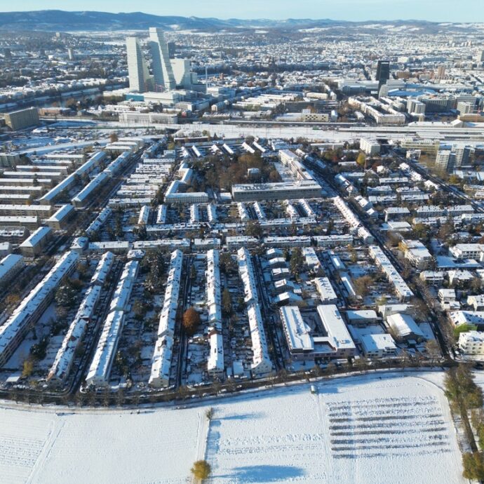 D67 CBFCE 1827 47 ED B928 1971 C64 D0 FE1 1 105 c